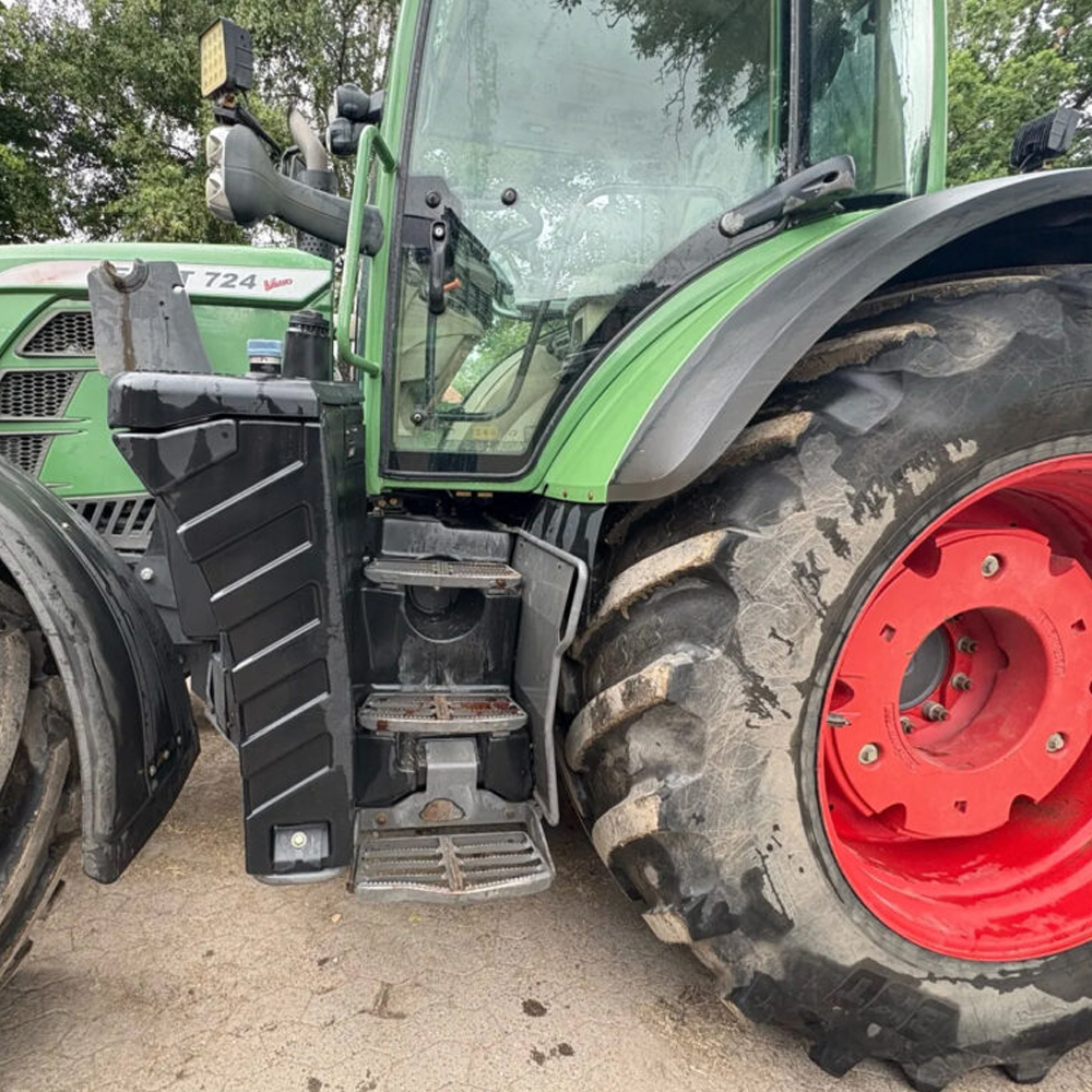 Трактор Fendt 724 Vario перед отгрузкой с завода