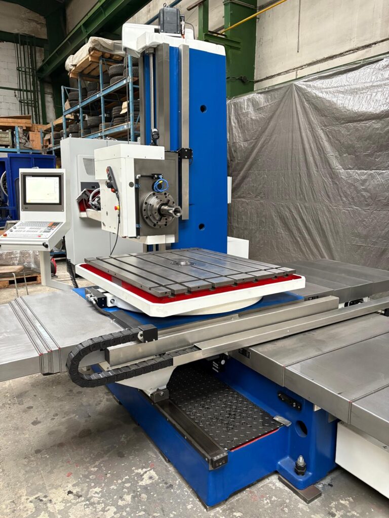 Расточно-фрезерный станок WH 10 CNC